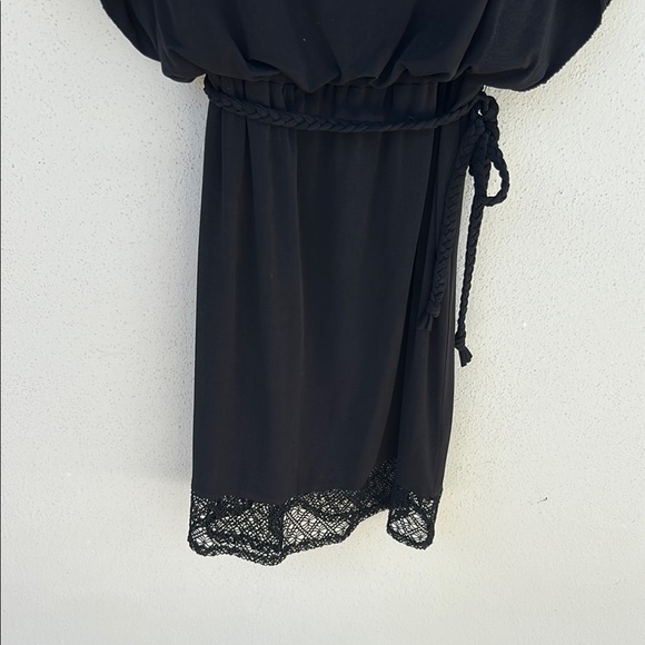 Chic Black Dress with Lace Trim by Sangria Size 10 - Picture 2 of 6